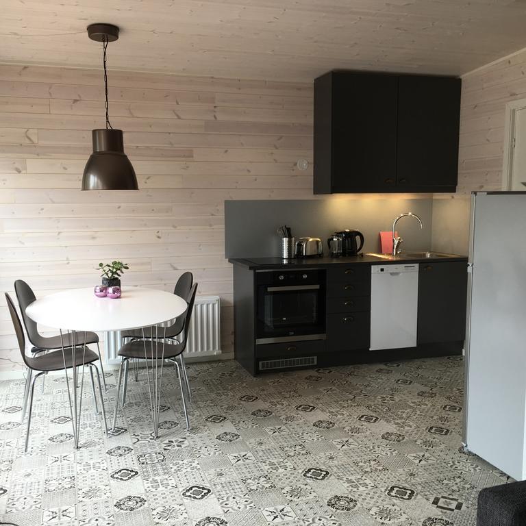 Maven Kustnaera Stugor Kappelshamn ภายนอก รูปภาพ