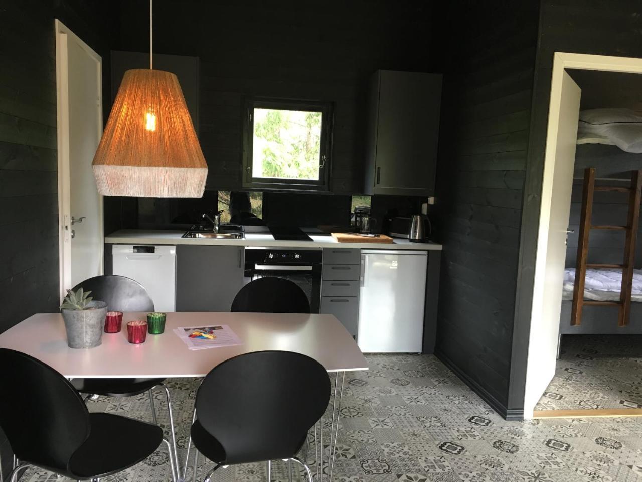 Maven Kustnaera Stugor Kappelshamn ภายนอก รูปภาพ